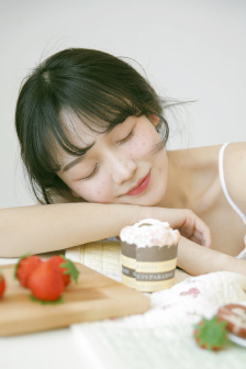 蕾妮 齐薇格